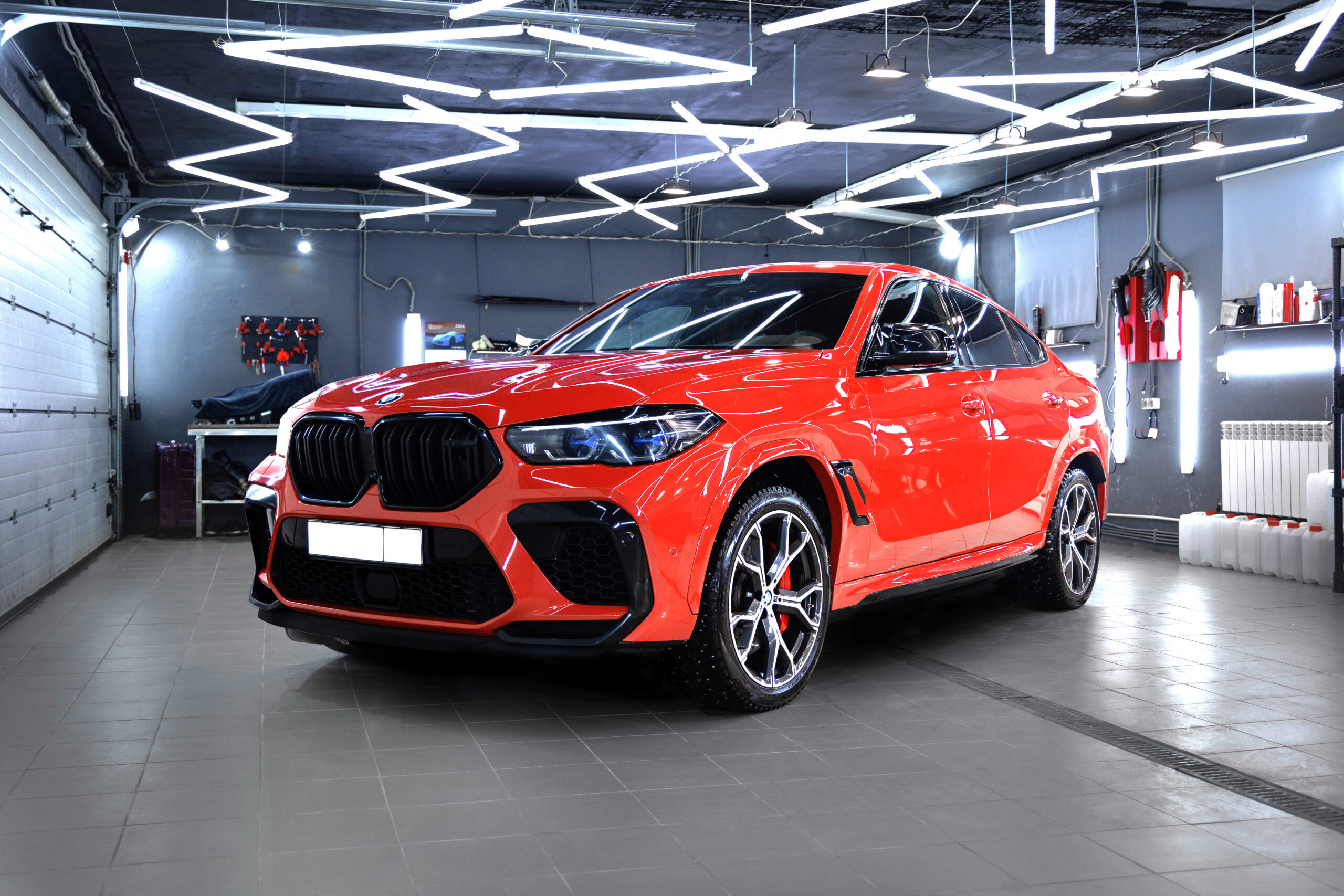 Оклейка BMW X6